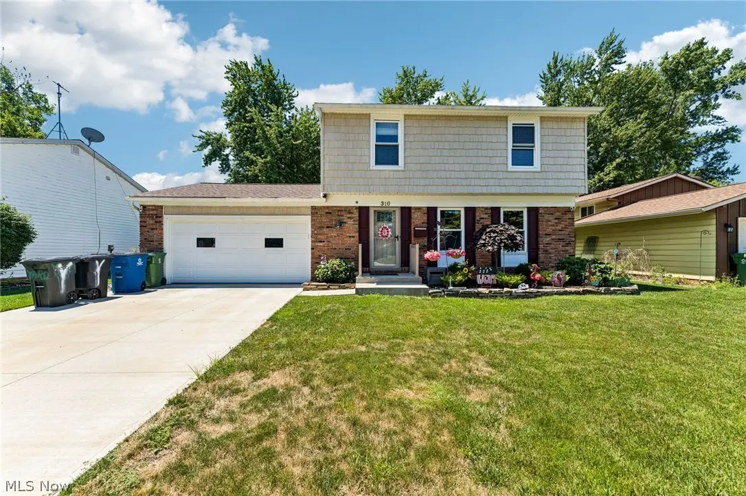 310 Bayshore Drive, Eastlake, OH 44095 - #1