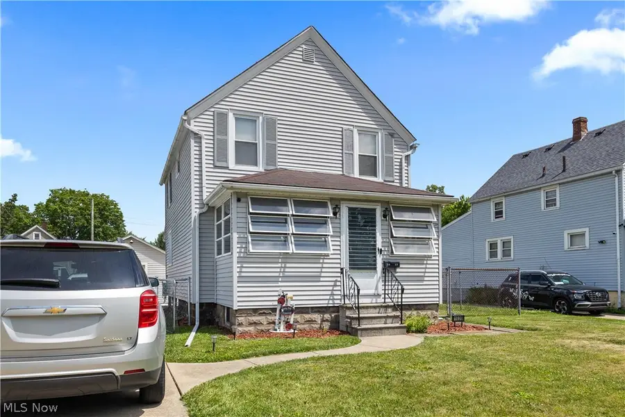1639 E 34th Street, Lorain, OH 44055 - #2