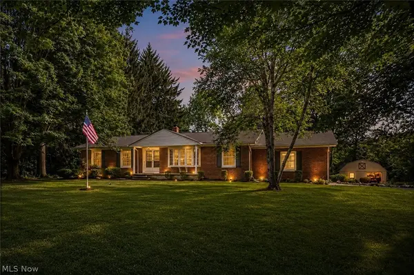 17590 Vermont Street, Grafton, OH 44044