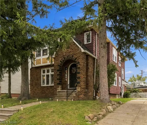 3474 Raymont Boulevard, University Heights, OH 44118