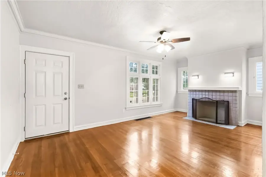 3474 Raymont Boulevard, University Heights, OH 44118 - #3