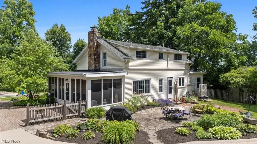 220 N Hambden Street, Chardon, OH 44024 - #3