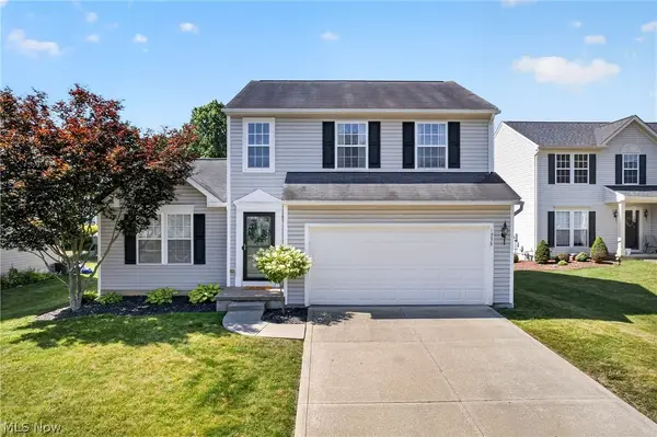 1938 Northgate Circle, Akron, OH 44320