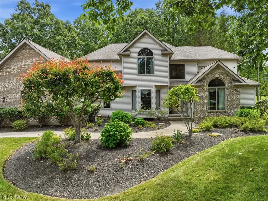 6435 Suzanne Lane, Solon, OH 44139 - #1