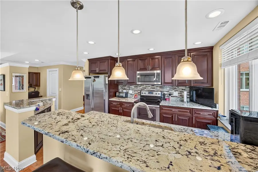 19425 Van Aken Boulevard #302, Shaker Heights, OH 44122 - #3