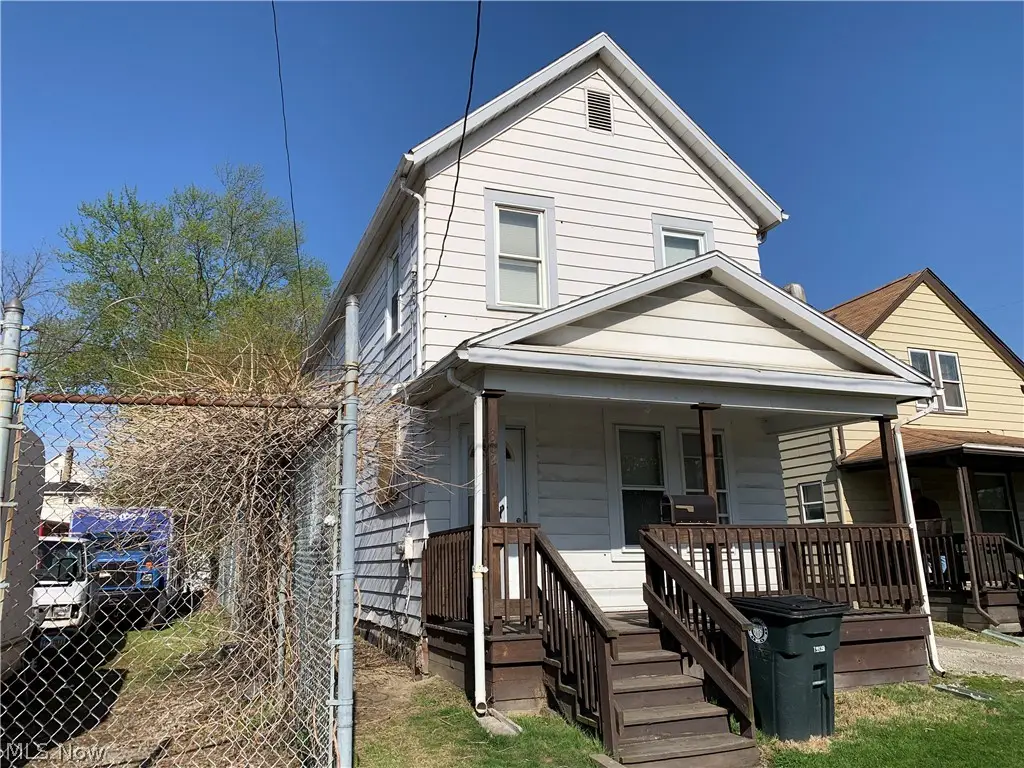 302 Huntington Avenue, Akron, OH 44306 - #1
