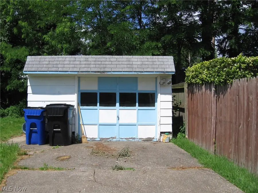 4366 W 61st Street, Brooklyn, OH 44144 - #3