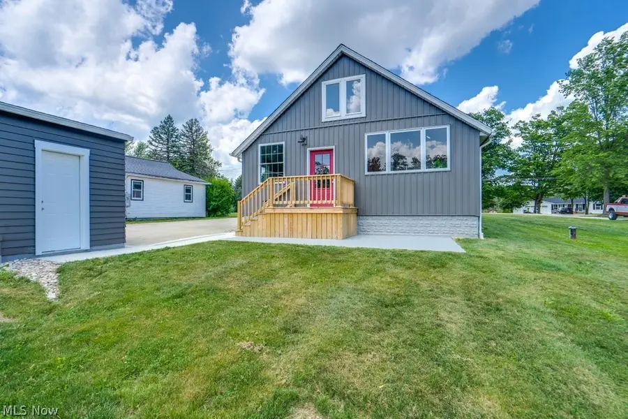1182 Eastwood Avenue, Tallmadge, OH 44278 - #3