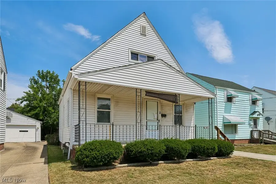 20831 Naumann Avenue, Euclid, OH 44123 - #3