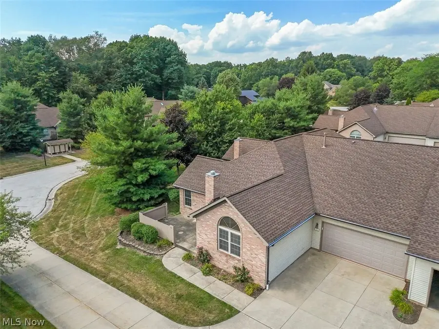 344 Greenbriar Drive, Ravenna, OH 44266 - #3