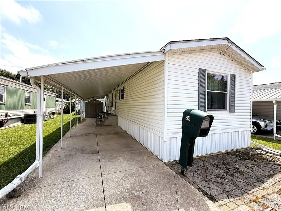 701 N Main Street #24, Wellington, OH 44090 - #2