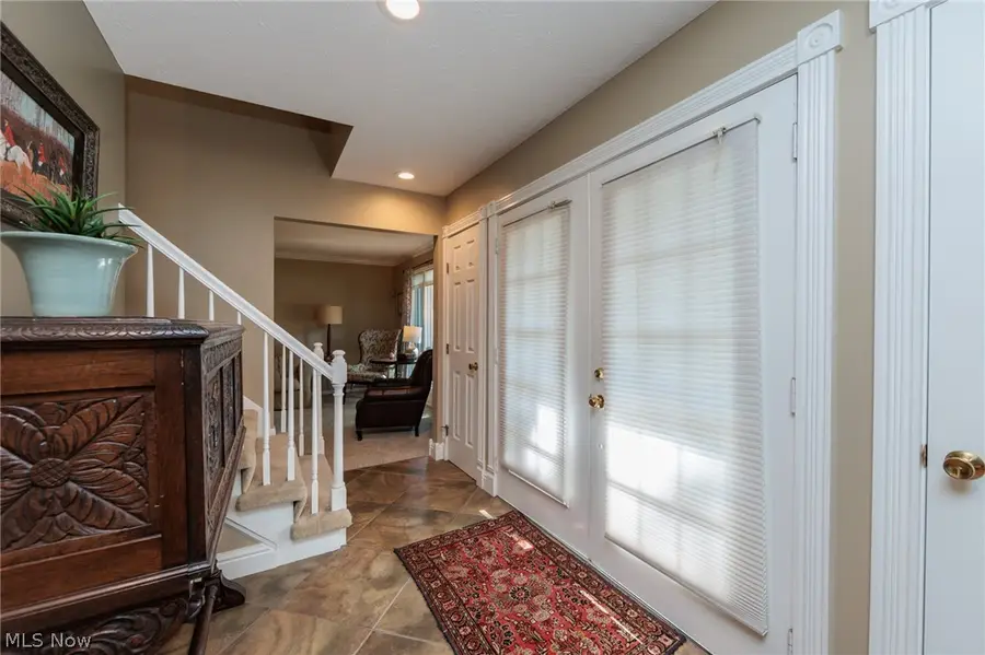 3854 Kings Mill Run, Rocky River, OH 44116 - #2