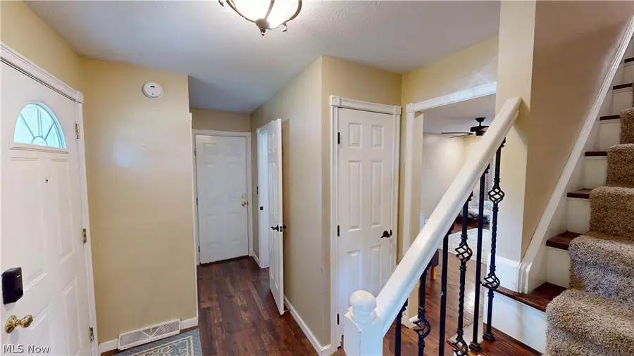 2082 Willowdale Drive, Stow, OH 44224 - #2