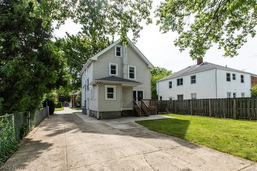 2300 Lakeview Avenue, Rocky River, OH 44116 - #3