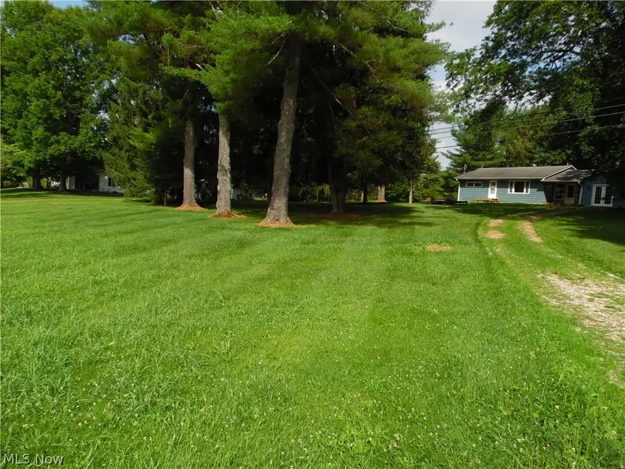 987 Hocking Road, Little Hocking, OH 45742 - #2