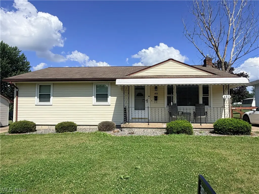 653 N Bon Air Avenue, Youngstown, OH 44509 - #1