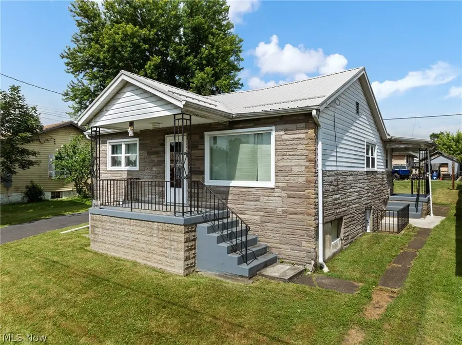 348 Toat Avenue, Windsor Heights, WV 26075 - #3