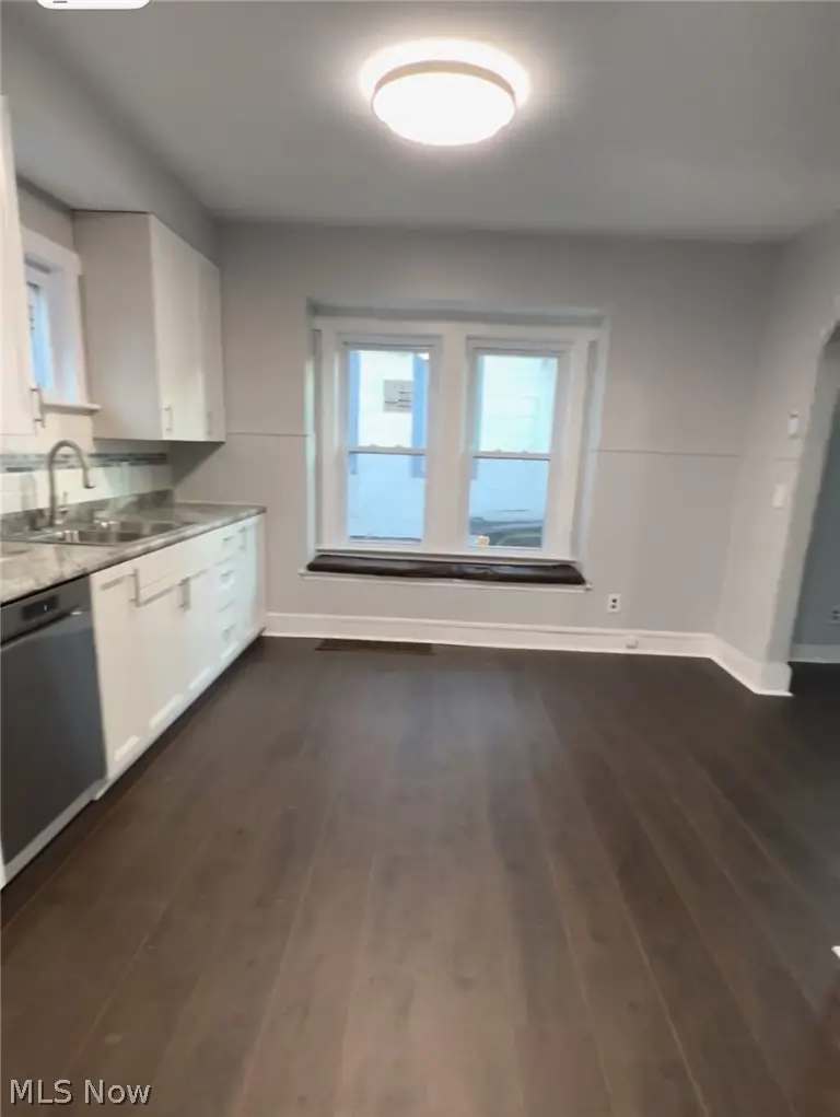 3383 W 98th Street, Cleveland, OH 44102 - #2