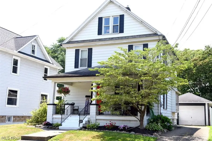 125 Mohican Avenue, Orrville, OH 44667 - #3