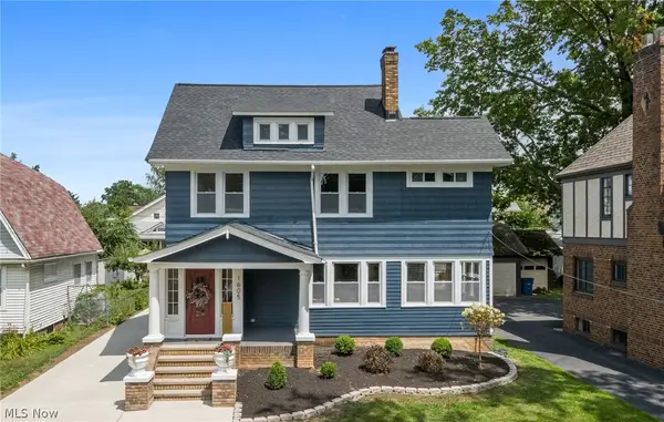 1605 Lewis Drive, Lakewood, OH 44107