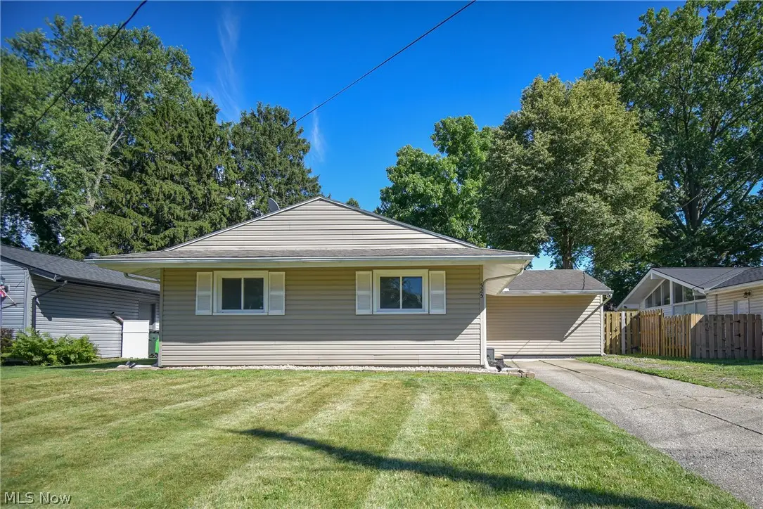 525 Abbyshire Drive, Berea, OH 44017 - #1