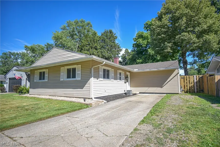 525 Abbyshire Drive, Berea, OH 44017 - #3