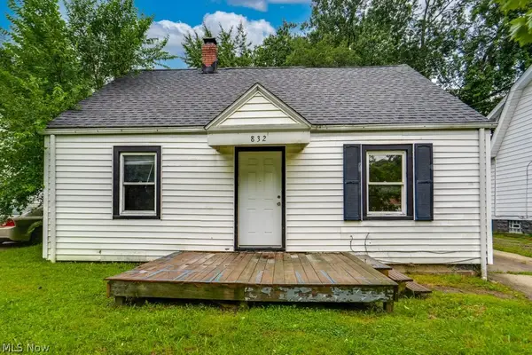 832 Caddo Avenue, Akron, OH 44305