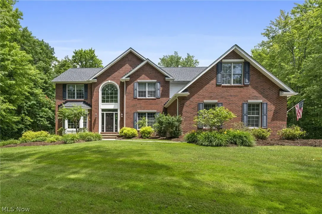 9305 Roryanna Drive, Chardon, OH 44024 - #1