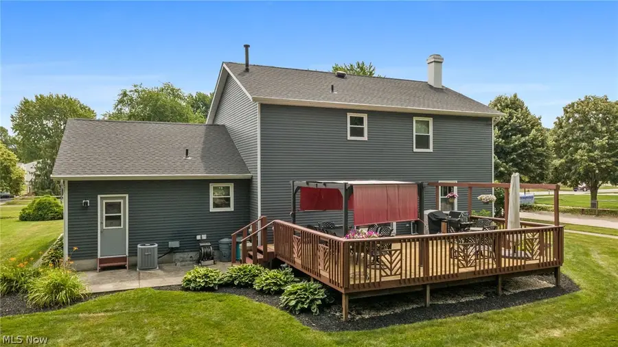 9585 Brayes Manor Drive, Mentor, OH 44060 - #3