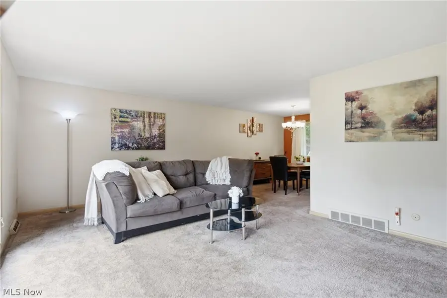 1351 N Circle View Drive, Seven Hills, OH 44131 - #2