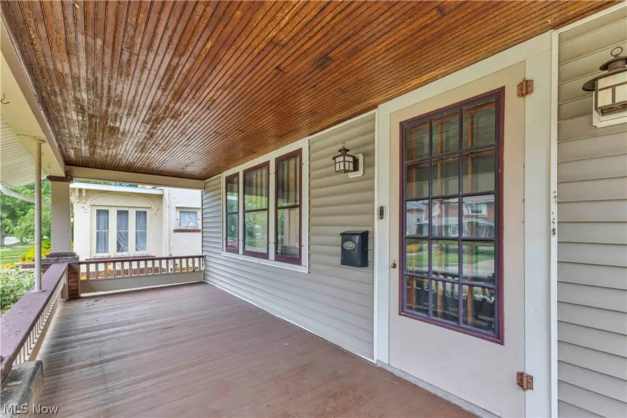 967 Mildred Avenue, Lorain, OH 44052 - #3