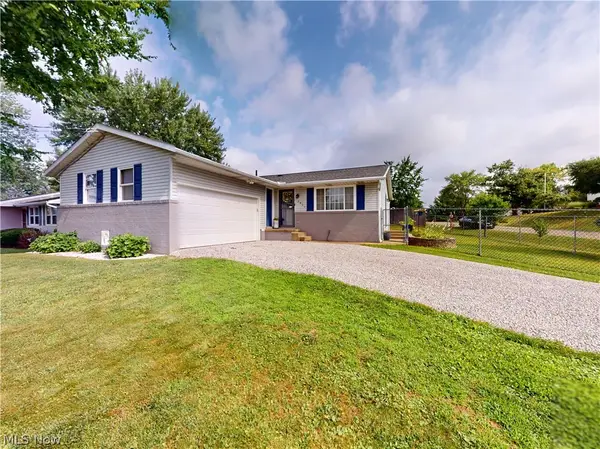 5411 Oakcliff Sw Street, Canton, OH 44706