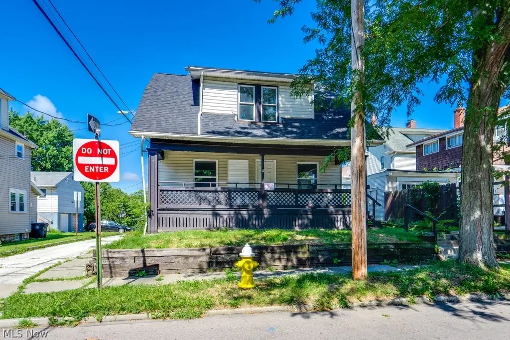 2216 10th Sw Street, Akron, OH 44314 - #1