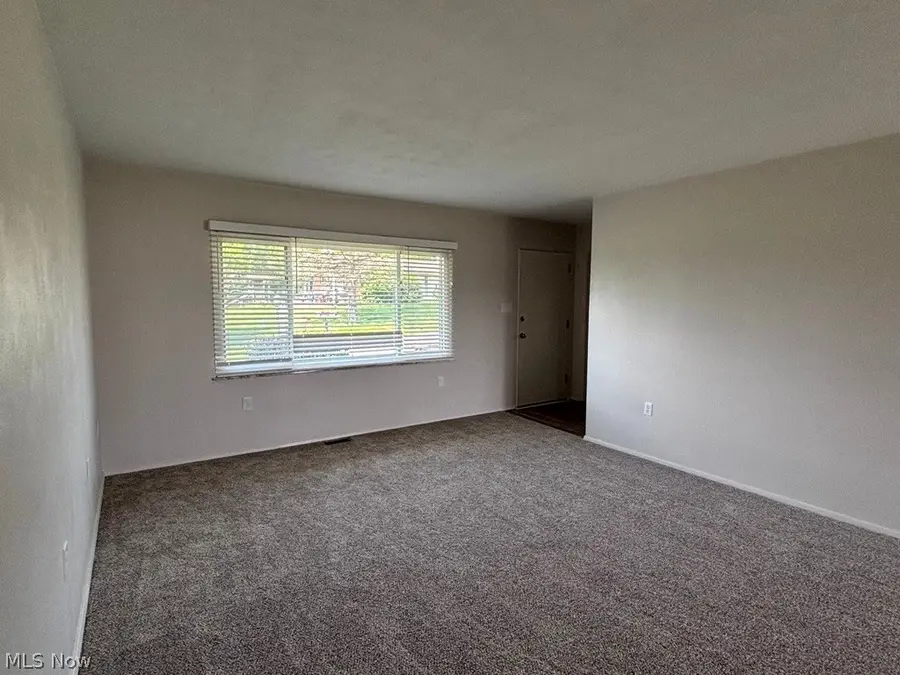 137 Loretta Avenue, Follansbee, WV 26037 - #3