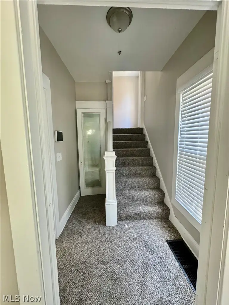 10818 Bryant Avenue, Cleveland, OH 44108 - #2