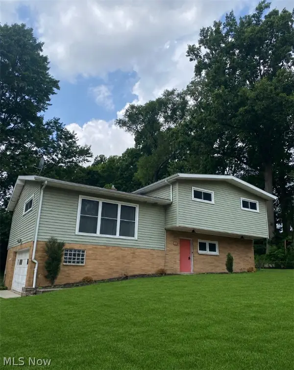 115 Burr Street, Munroe Falls, OH 44262