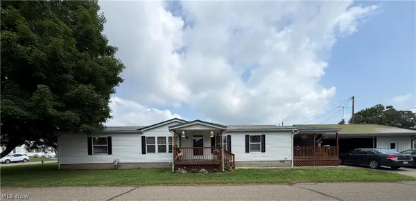 310 Poplar Street, Newcomerstown, OH 43832