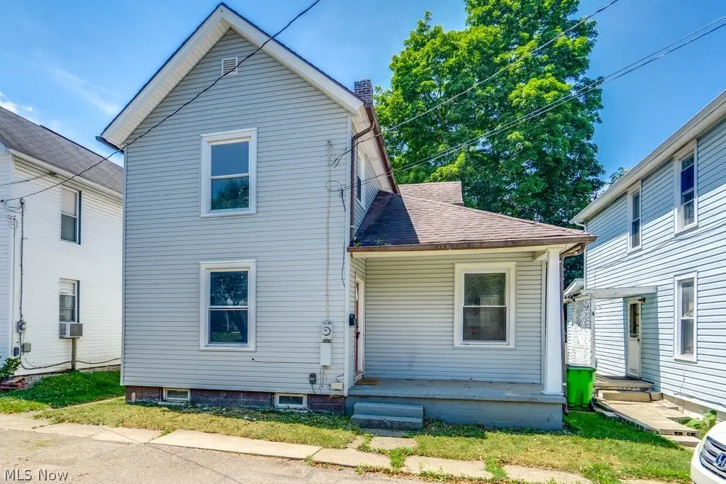 327 Schrock Sw Place, Massillon, OH 44647 - #1
