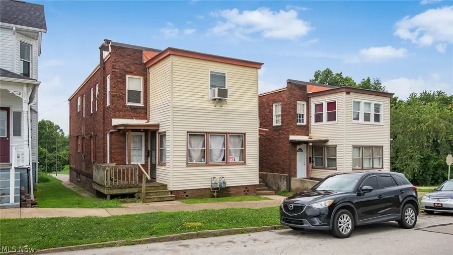 1002 & 1004 Gaston Avenue, Cambridge, OH 43725 - #2