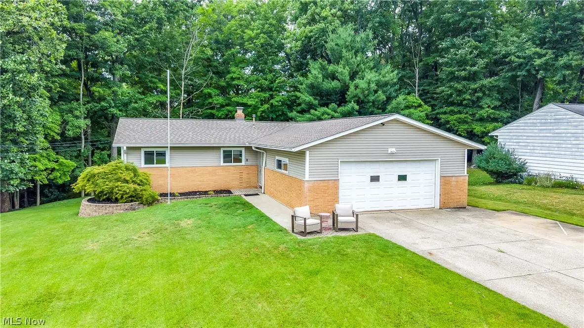 8276 Marianna Boulevard, Broadview Heights, OH 44147 - #1