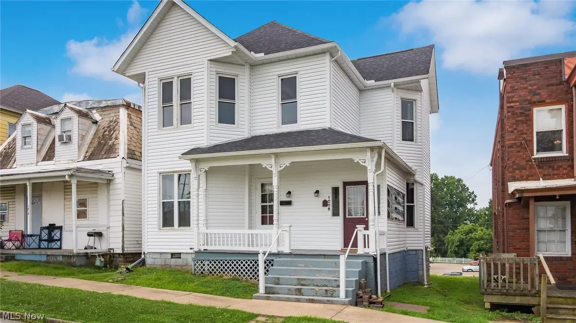 1006 Gaston Avenue, Cambridge, OH 43725 - #1