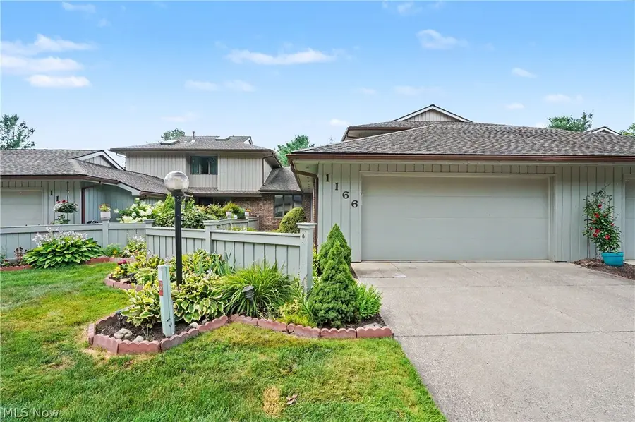 1166 Inverness Lane #100, Stow, OH 44224 - #2