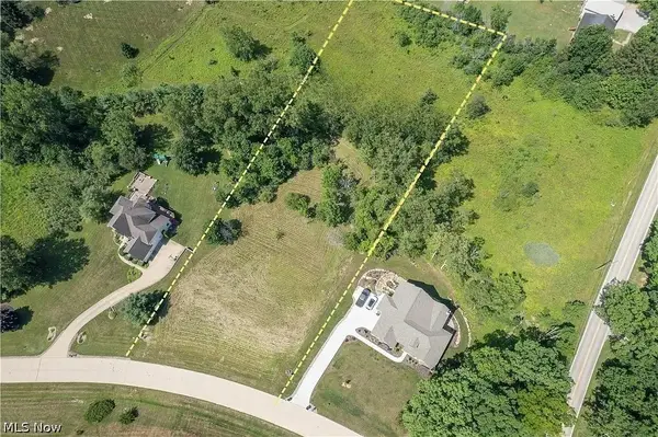 3324 Thomas Lincoln, Medina, OH 44256