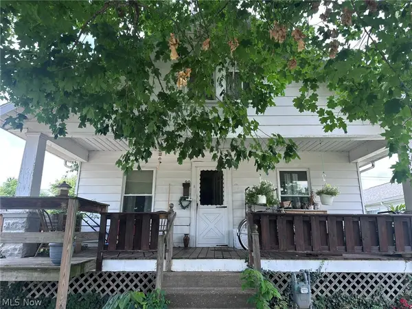 490 Oxford Avenue, Newcomerstown, OH 43832