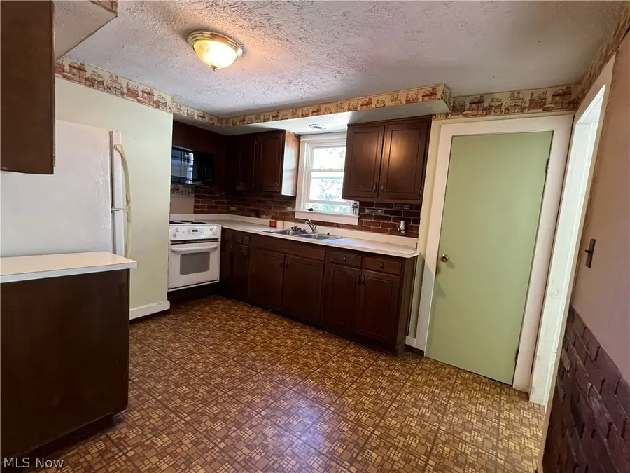1016 Mechanicsville Road, Geneva, OH 44041 - #3