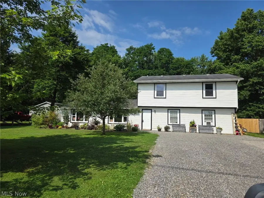 12775 Vincent Drive, Mantua, OH 44255 - #2