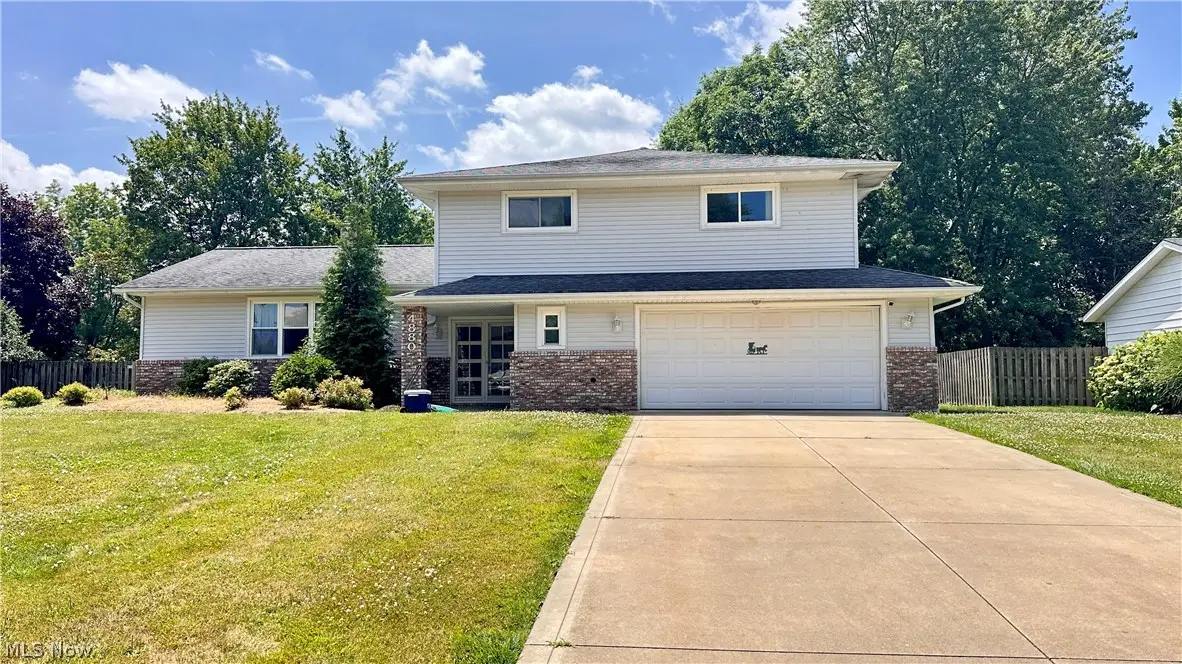 4880 Foxlair Trail, Richmond Heights, OH 44143 - #1
