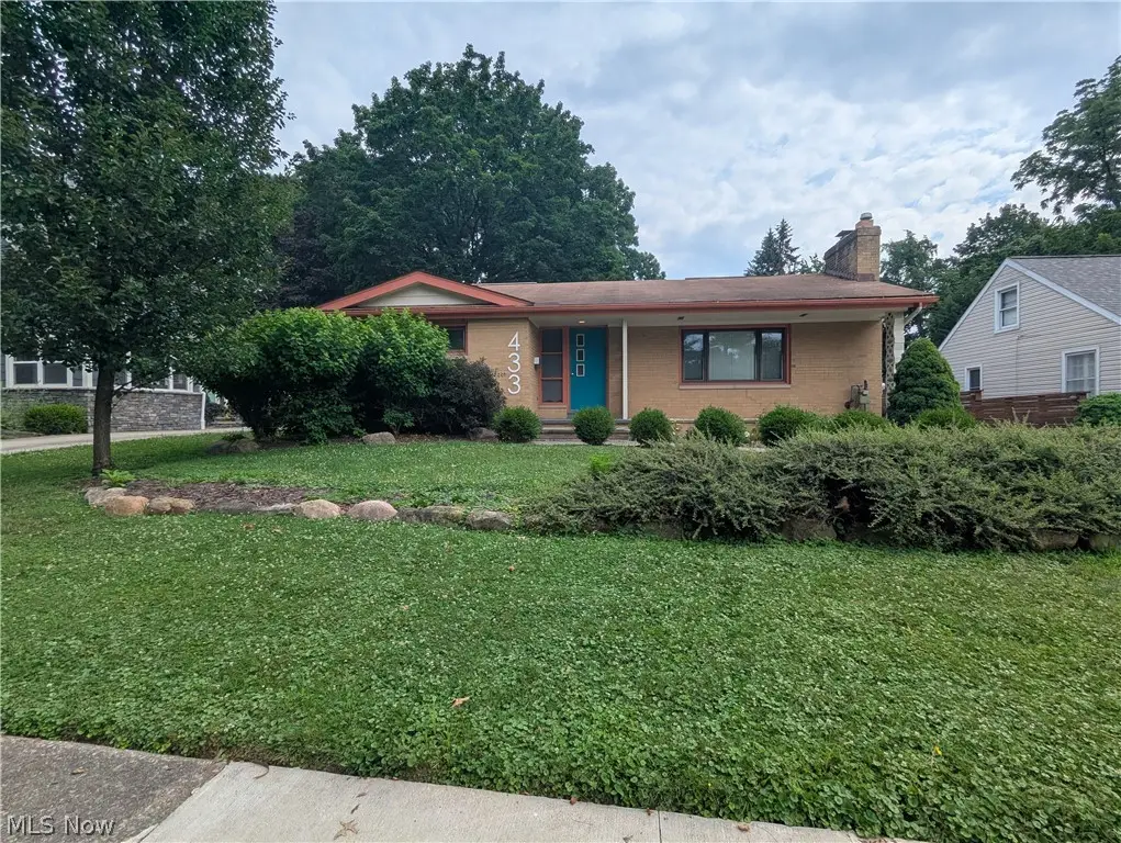433 Pioneer Avenue, Kent, OH 44240 - #1