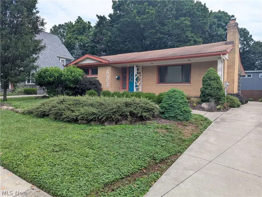 433 Pioneer Avenue, Kent, OH 44240 - #2