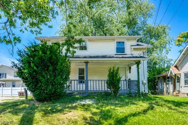 815 Seneca Ne Street, Massillon, OH 44646